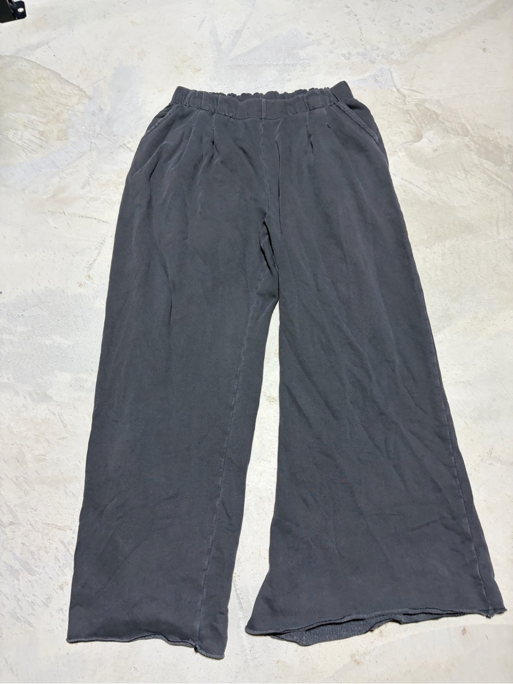 Aerie wide leg charcoal sweatpants large regular
